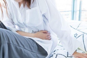 银狐犬怀孕症状全解析（了解银狐犬怀孕症状的重要性及关键点）